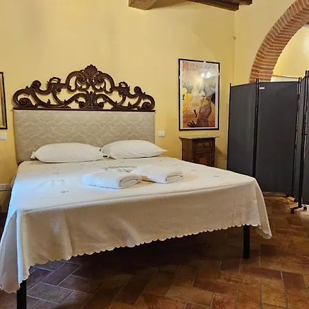 Casa Lambert